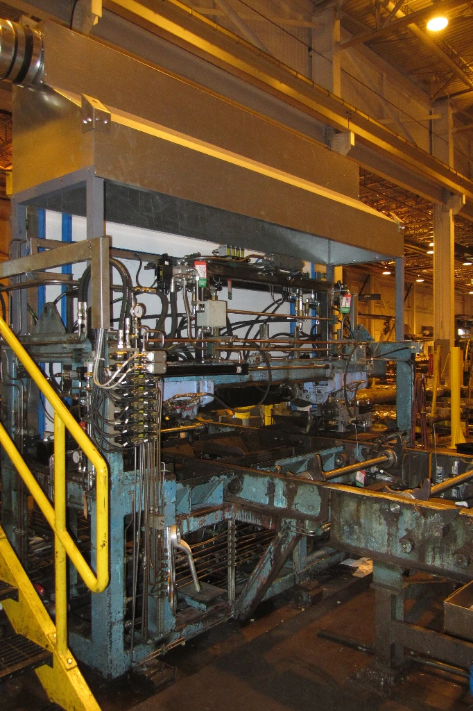 CNC lathe for wheel profiling